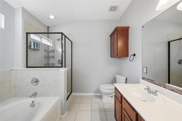 $2,200 | 1665 Crown Point Drive, Little Elm, TX 75036