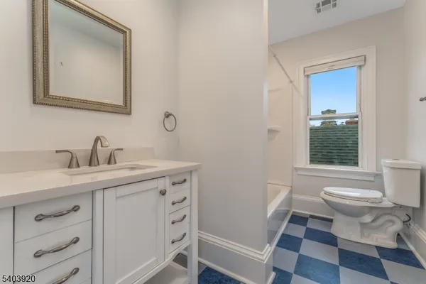 $4,000 | 16 Main Street, Unit 16C, Flemington, NJ 08822