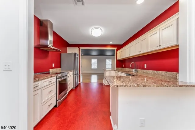 $4,000 | 16 Main Street, Unit 16C, Flemington, NJ 08822