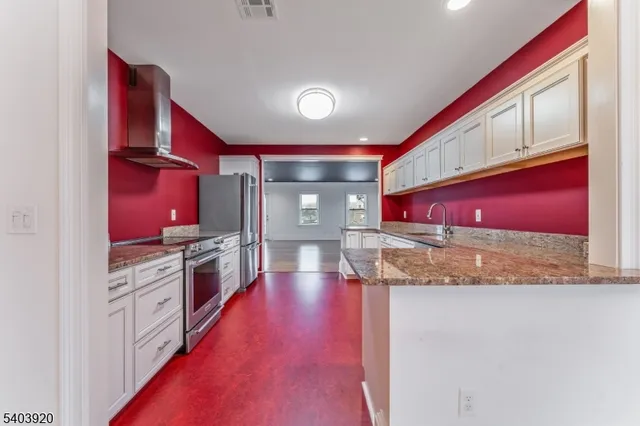 $4,000 | 16 Main Street, Unit 16C, Flemington, NJ 08822