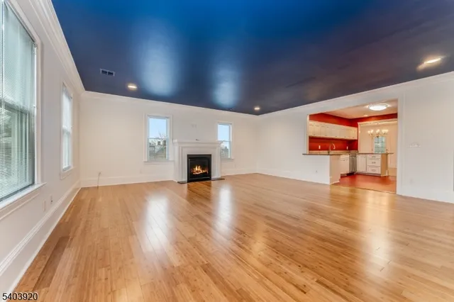 $4,000 | 16 Main Street, Unit 16C, Flemington, NJ 08822