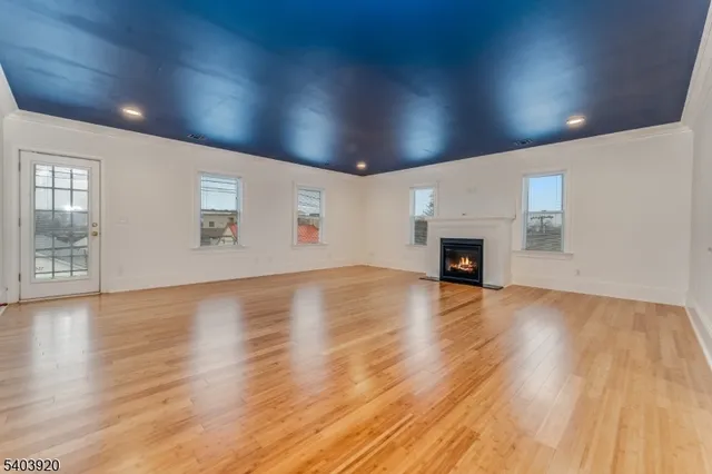 $4,000 | 16 Main Street, Unit 16C, Flemington, NJ 08822