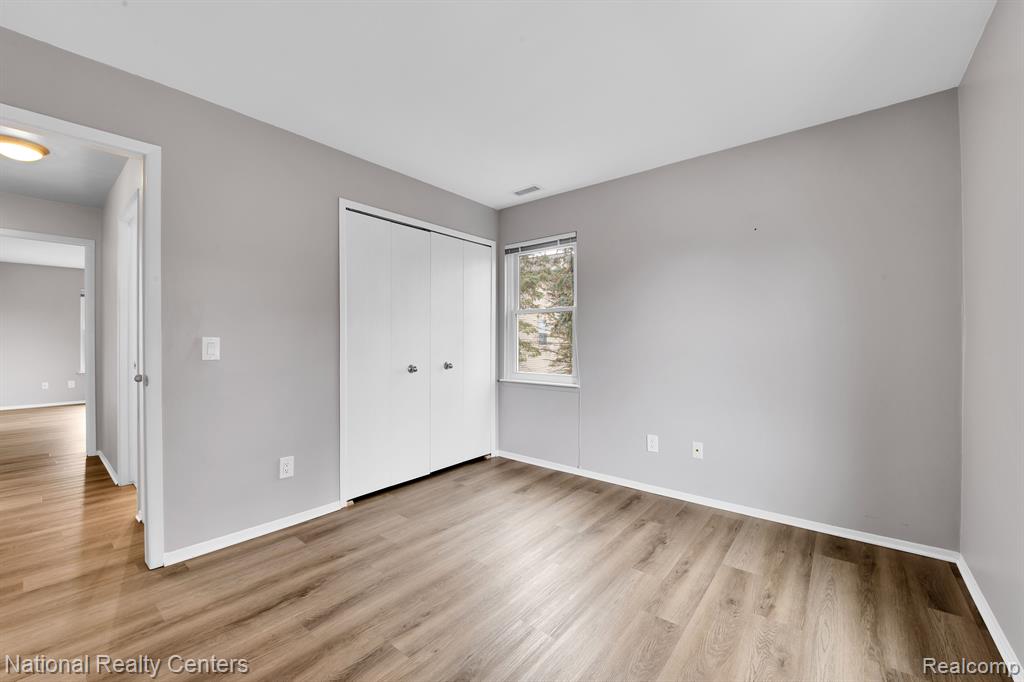 1613 O'Neil Circle Rochester Hills, MI 48307 - Photo 12 of 29