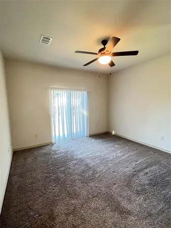 $1,495 | 214 Lasso Circle, Mabank, TX 75143