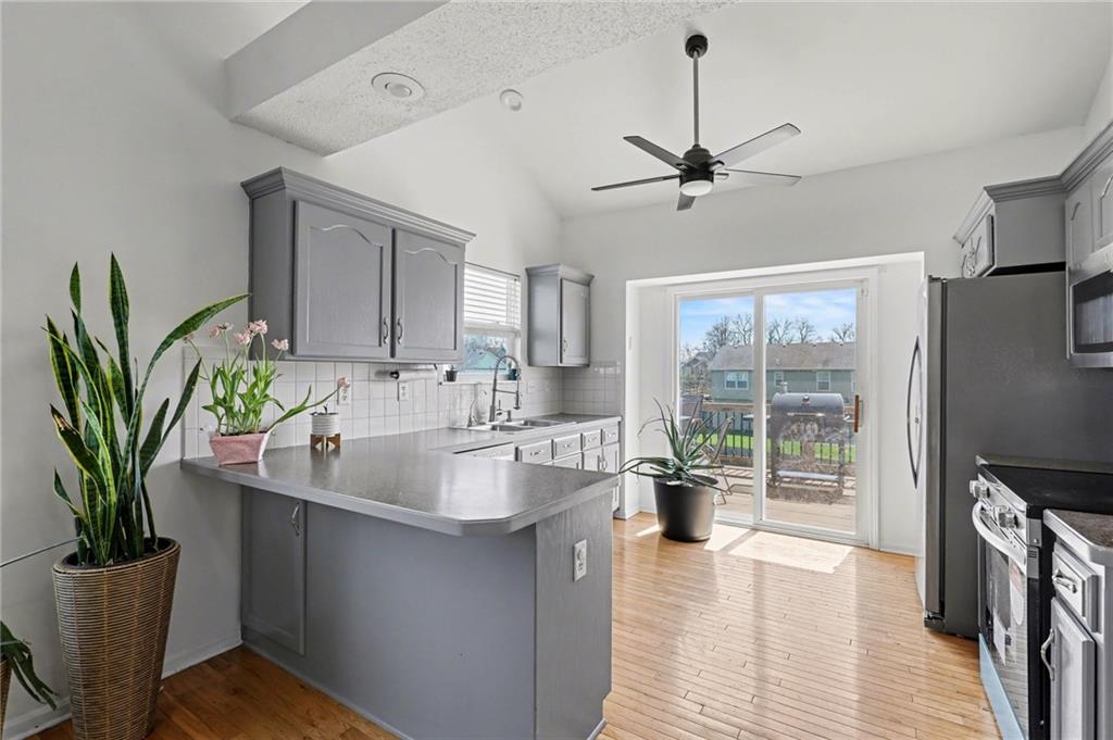 20515 West 220th Terrace Spring Hill, KS 66083 - Photo 8 of 22