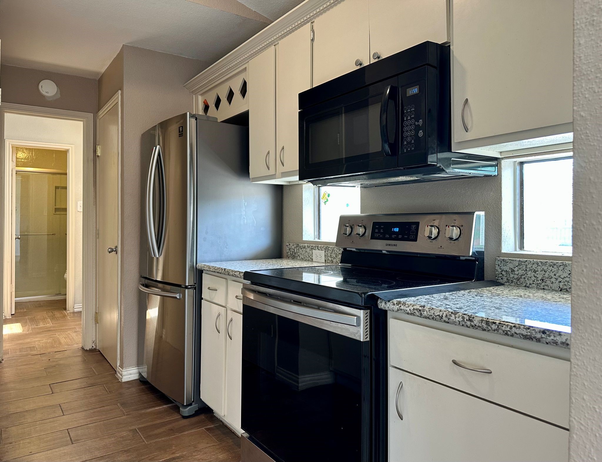 2211 South Kirkwood Road, Unit 35 Houston, TX 77077 - Photo 7 of 12