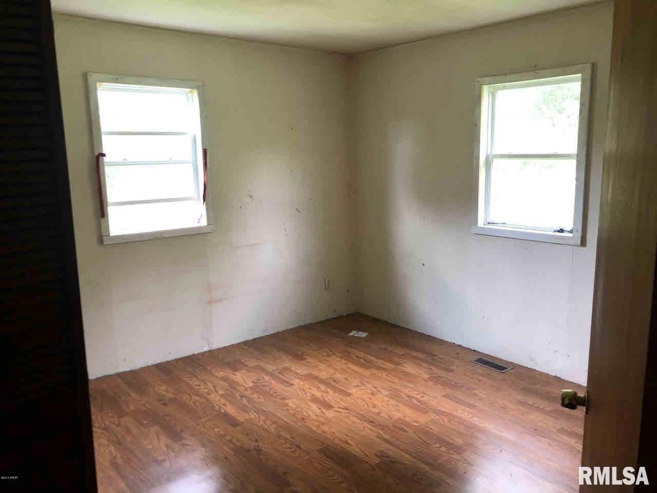2279 South Thompsonville Road Thompsonville, IL 62890 - Photo 8 of 12