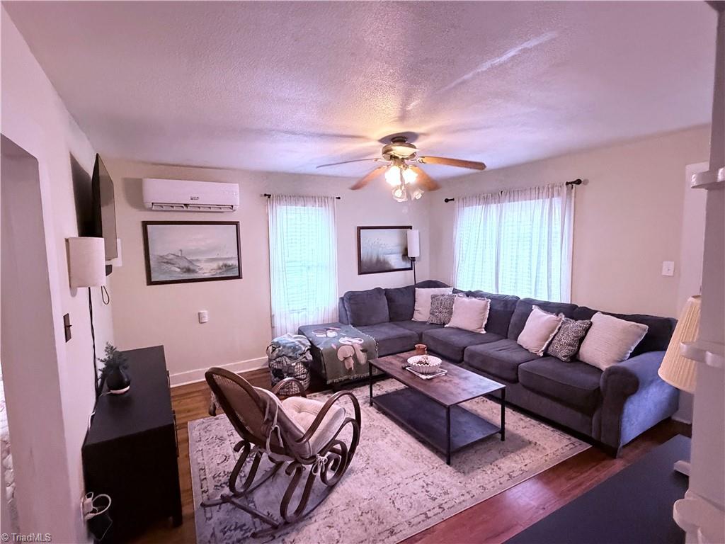 174 Liberty Road Mocksville, NC 27028 - Photo 10 of 27