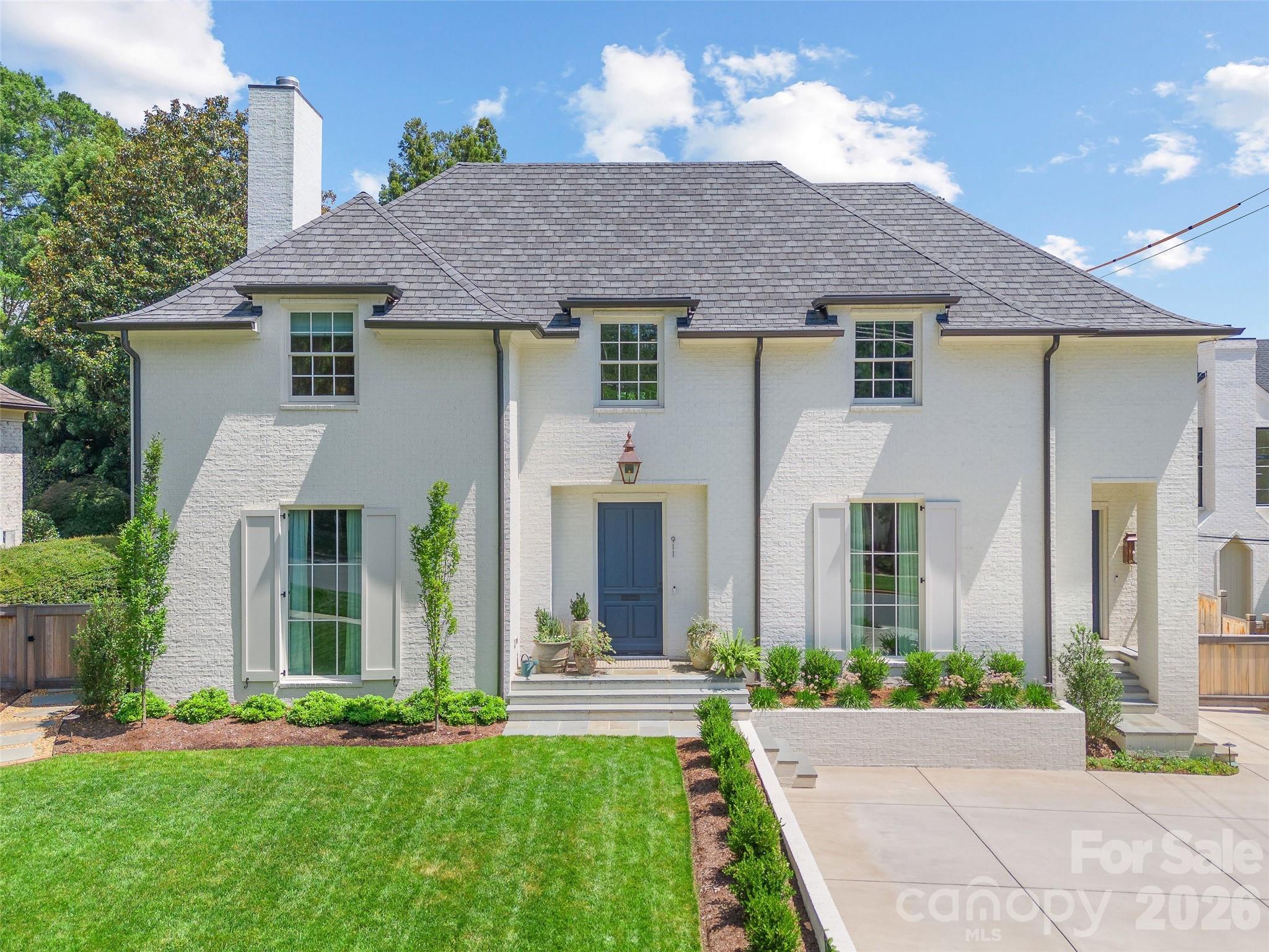 911 Colville Road Charlotte, NC 28207 - Photo 1 of 48