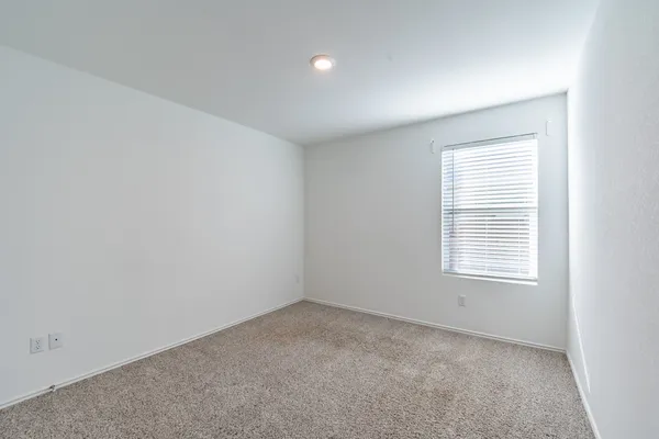 $2,050 | 322 Arnage Drive, Hutto, TX 78634