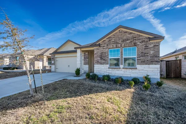 $2,050 | 322 Arnage Drive, Hutto, TX 78634