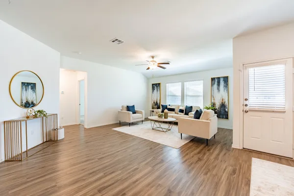 $2,050 | 322 Arnage Drive, Hutto, TX 78634