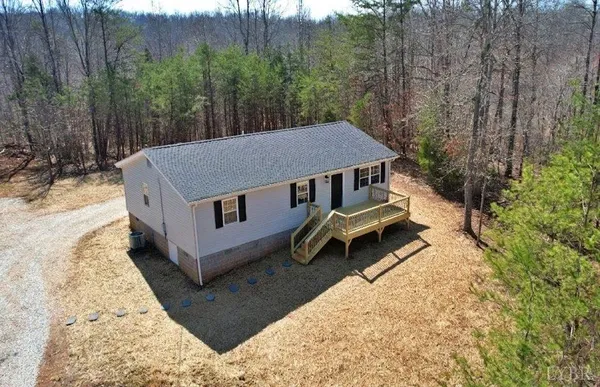 $289,900 | 1740 Watt Abbitt Road, Appomattox, VA 24522