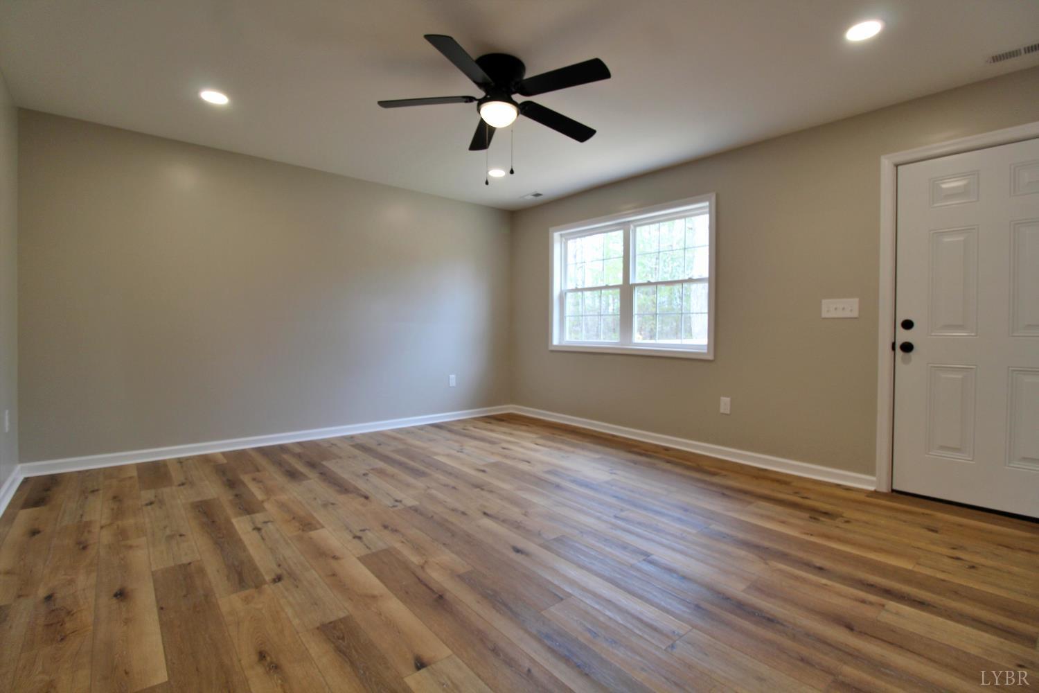 1740 Watt Abbitt Road Appomattox, VA 24522 - Photo 17 of 30