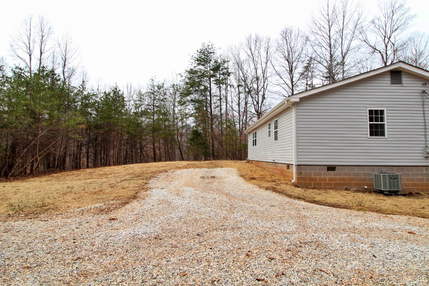 1740 Watt Abbitt Road Appomattox, VA 24522 - Photo 28 of 30