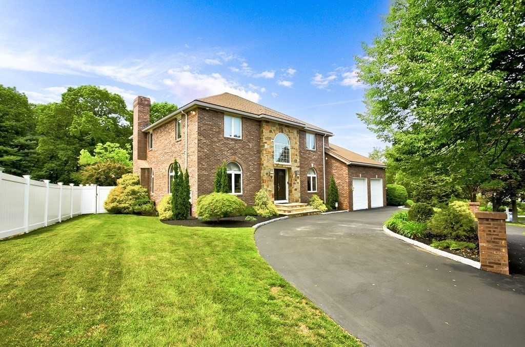 9 Butternut Road Wakefield, MA 01880 - Photo 1 of 1 Gallery Image 1