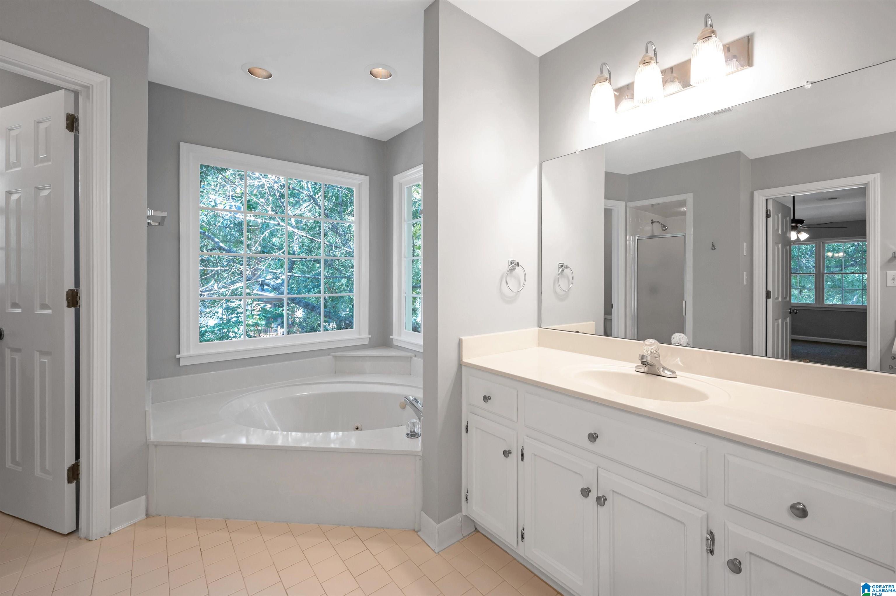 107 Indian Landing Road Pelham, AL 35124 - Photo 19 of 45 Gallery Image 19