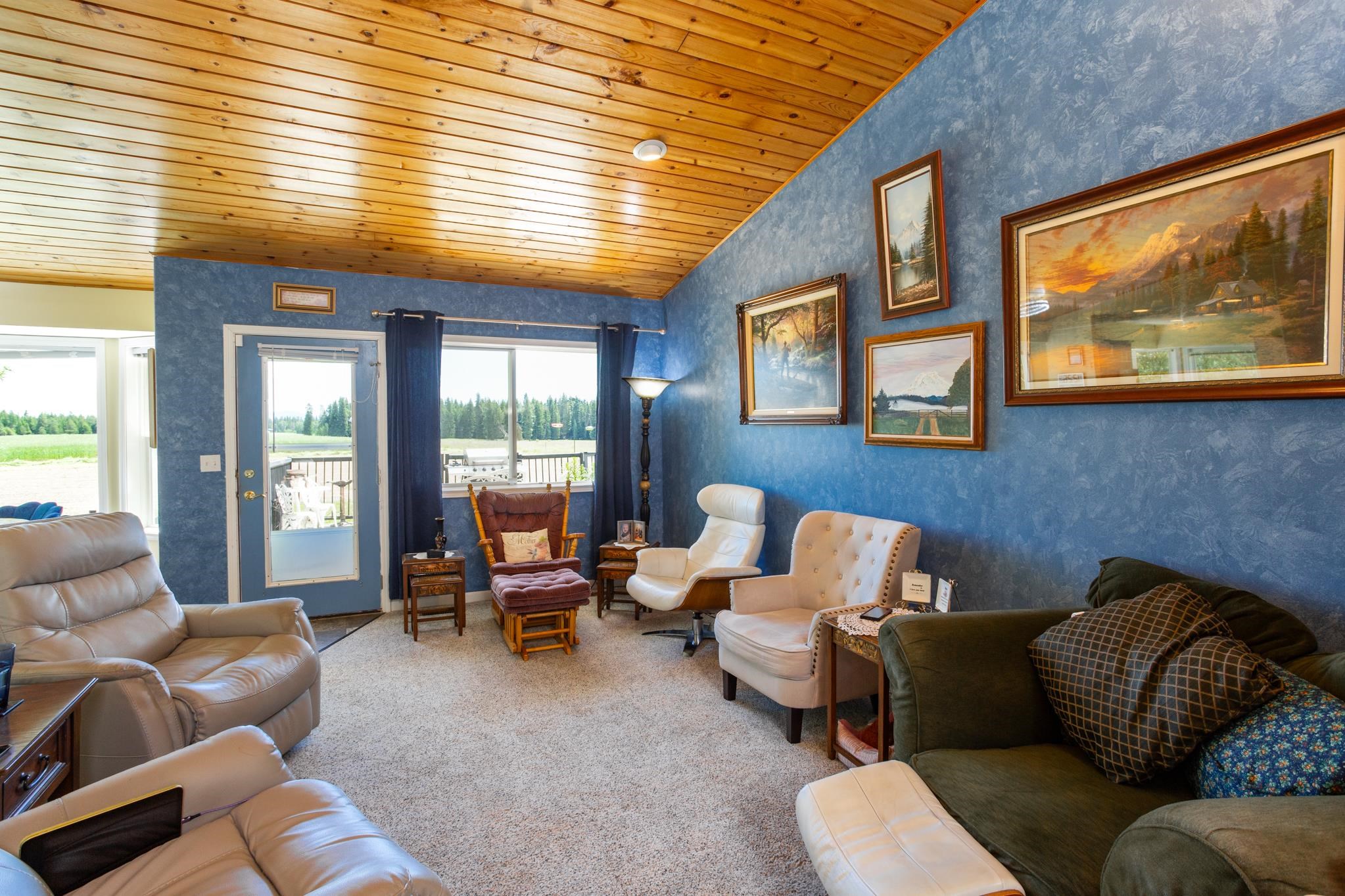 41218 North Grove Road Deer Park, WA 99006 - Photo 5 of 47