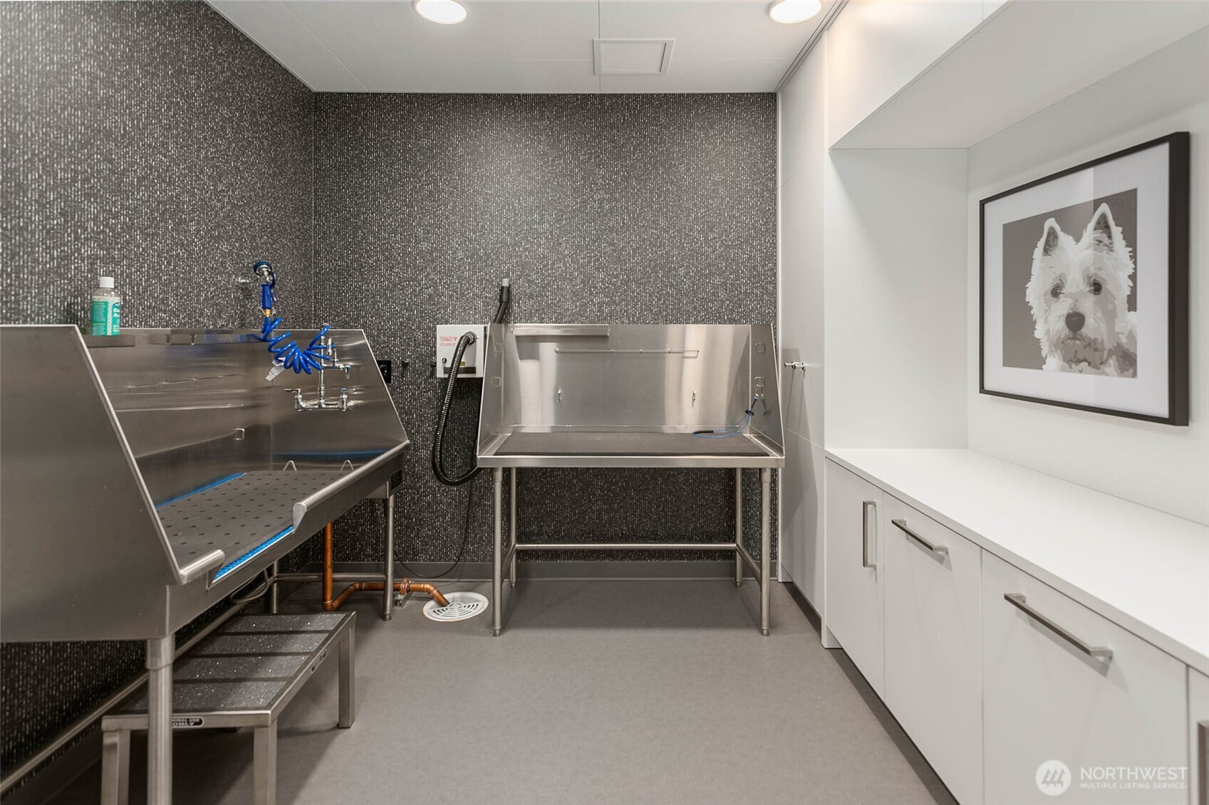 121 Stewart Street, Unit 2501 Seattle, WA 98101 - Photo 36 of 40
