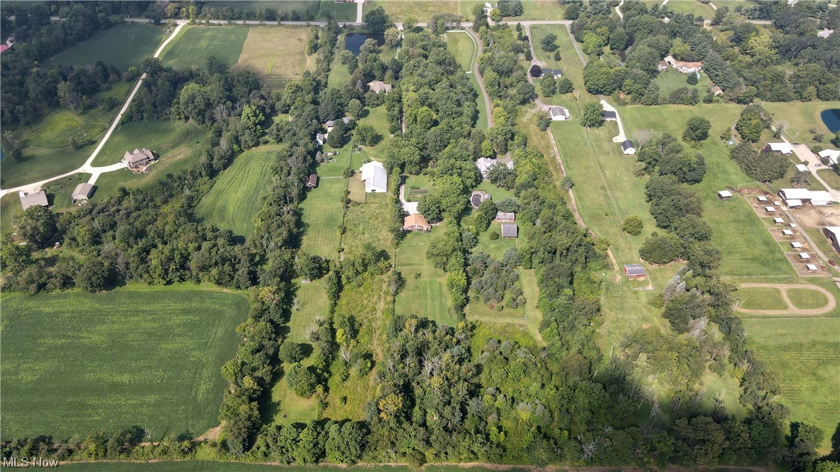 6171 Beach Road Wadsworth, OH 44281 - Photo 34 of 35 Ariel View of Property