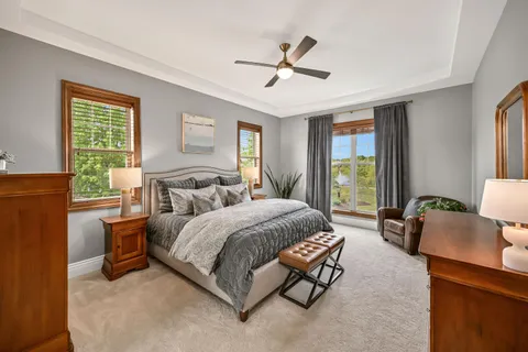 $1,350,000 | 11511 Oakview Court, Mequon, WI 53092