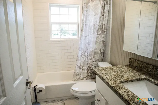 $265,000 | 510 East 7th Street, Yorktown, TX 78164