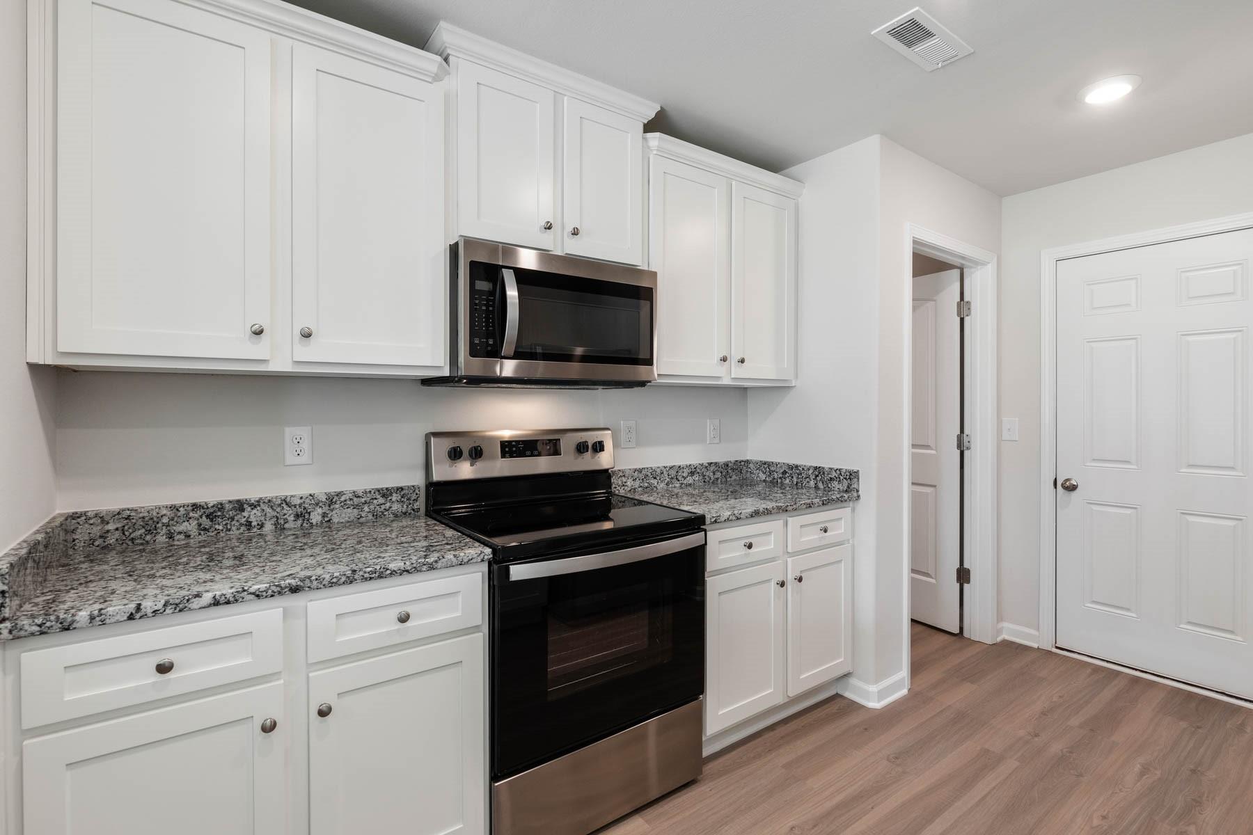 1204 Nia Road Charlotte, NC 28215 - Photo 8 of 17 Gallery Image 8