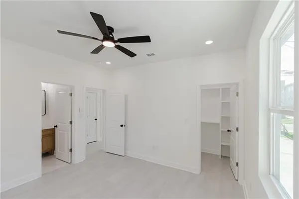$409,900 | 3410-12 Montesquieu Street, Chalmette, LA 70043