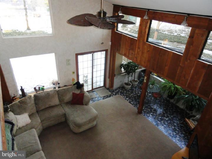 307 Hamilton Road Glassboro, NJ 08028 - Photo 13 of 22 Family Room