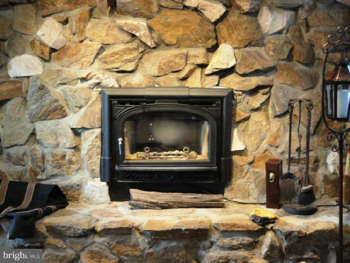 307 Hamilton Road Glassboro, NJ 08028 - Photo 15 of 22