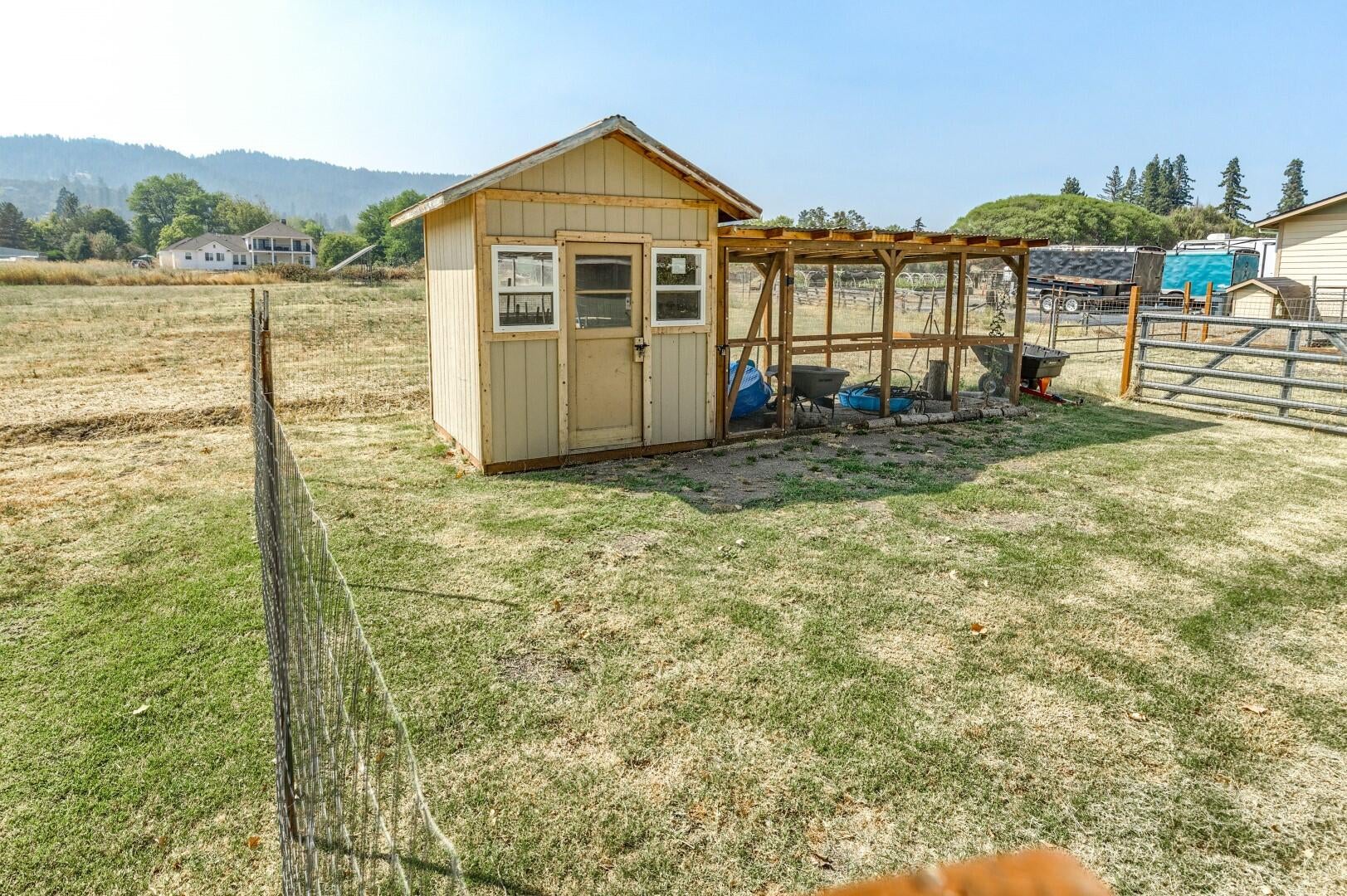 3039 Freeland Road Central Point, OR 97502 - Photo 40 of 53 SS