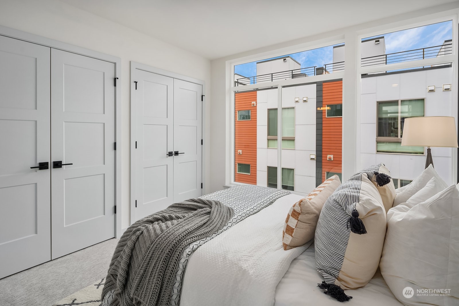 730 North Allen Place Seattle, WA 98103 - Photo 13 of 22 Gallery Image 13