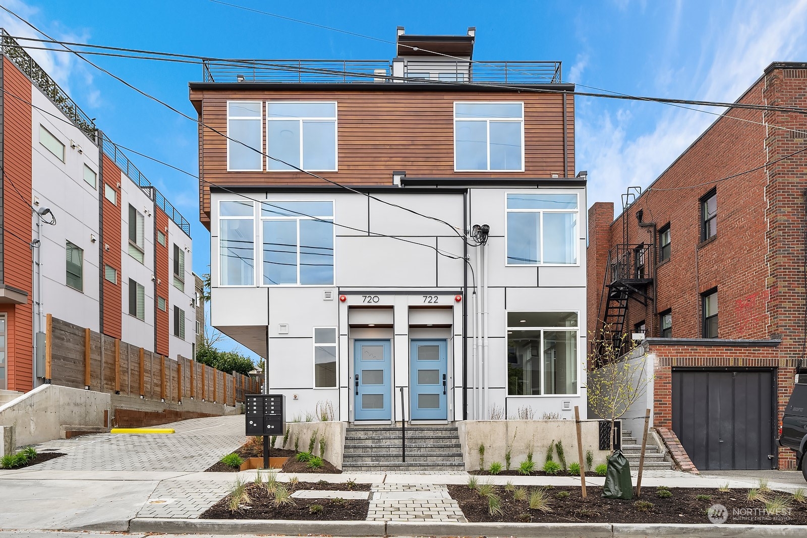 730 North Allen Place Seattle, WA 98103 - Photo 2 of 22 Gallery Image 2