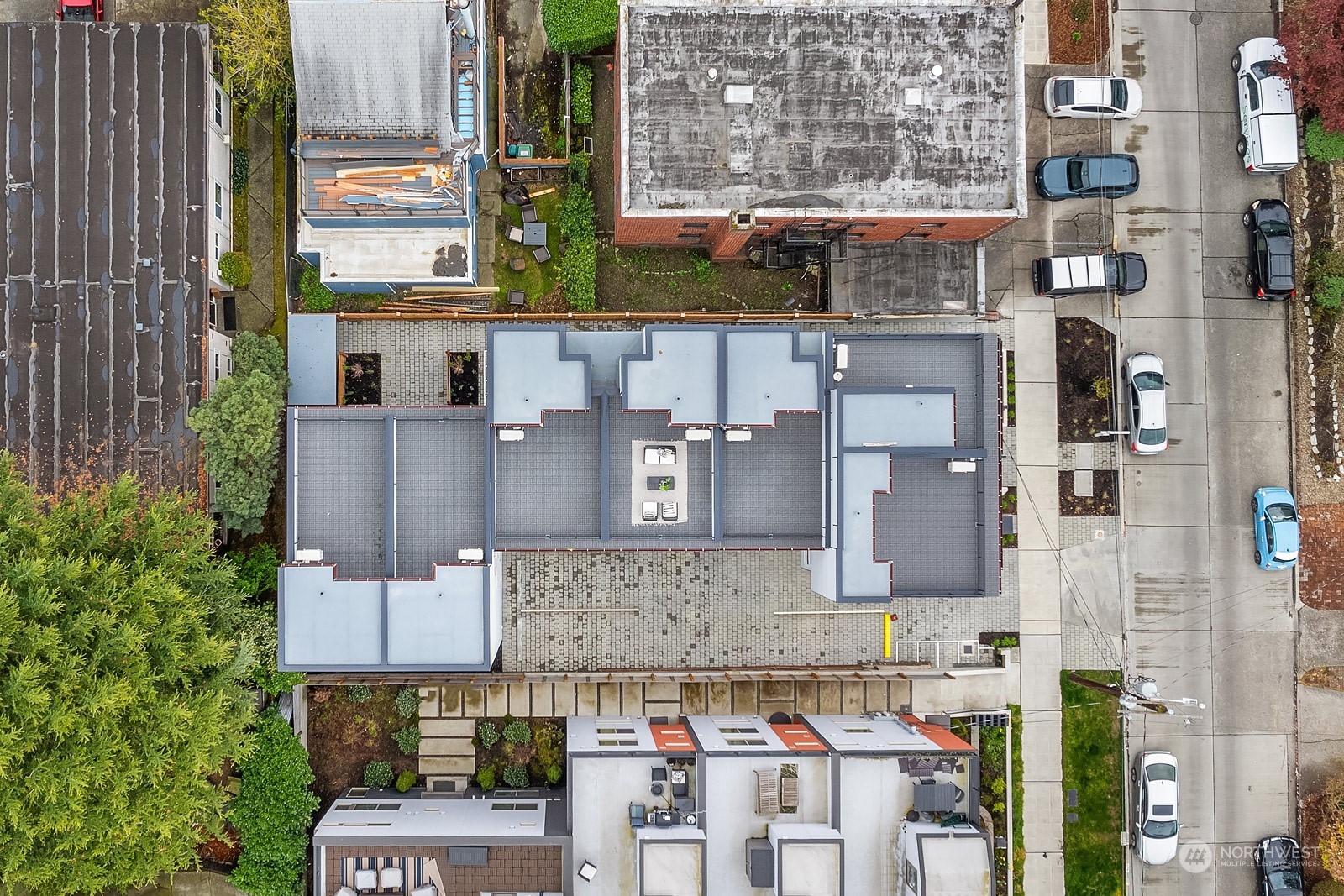 730 North Allen Place Seattle, WA 98103 - Photo 4 of 22 Gallery Image 4