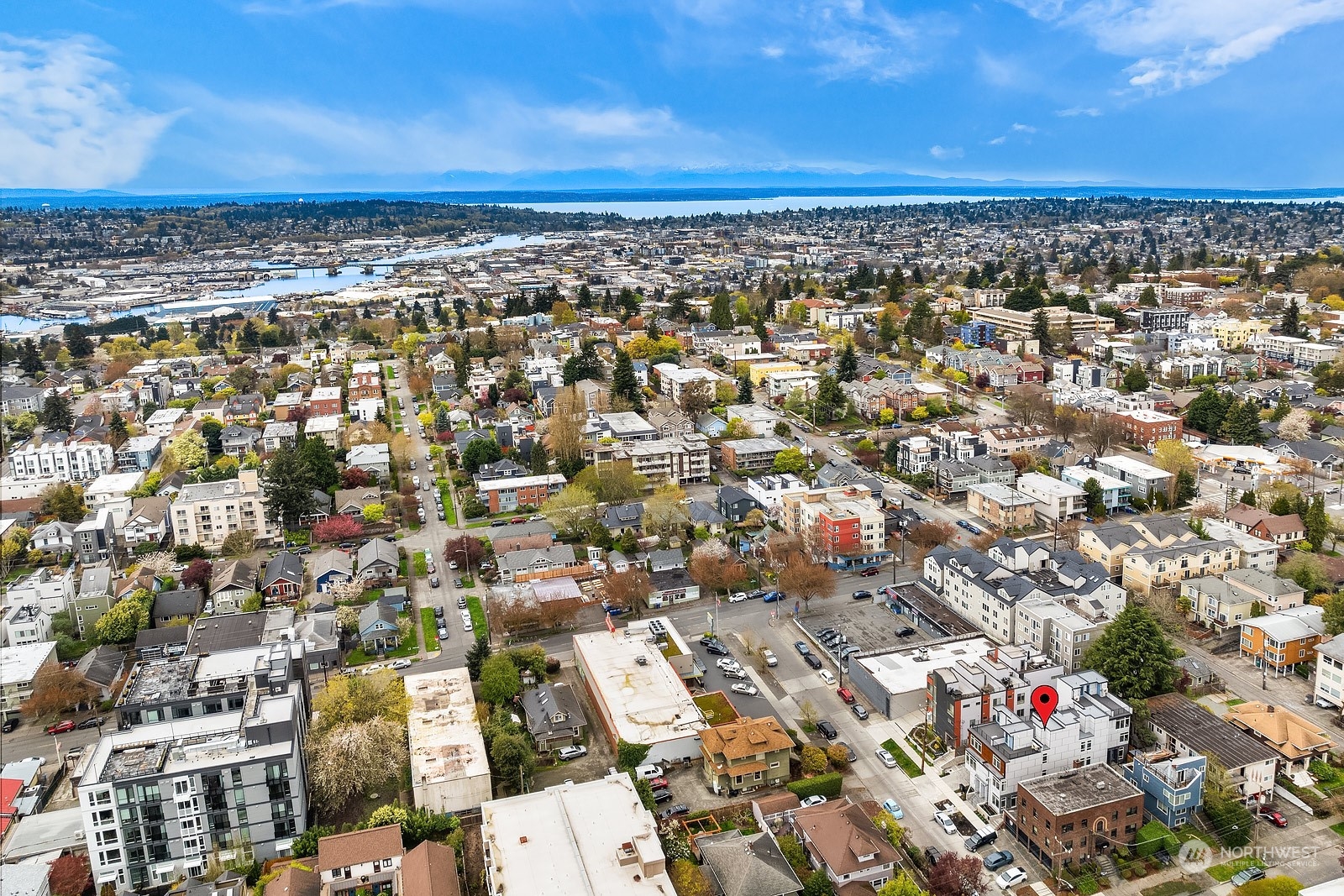 730 North Allen Place Seattle, WA 98103 - Photo 5 of 22 Gallery Image 5
