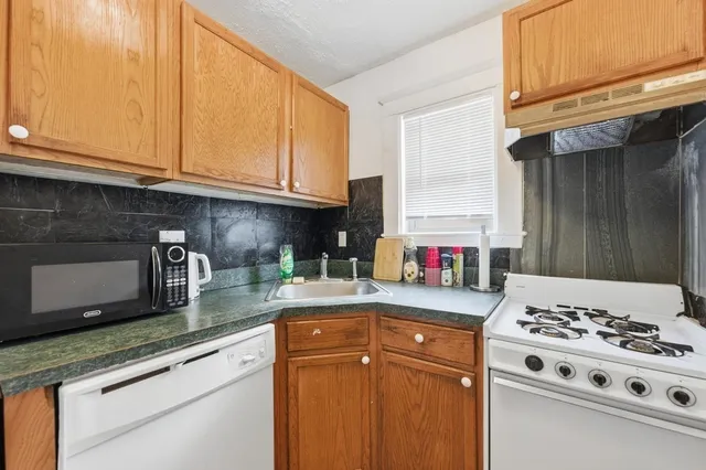 $224,900 | 42 West Baltimore Street, Unit 18, Lynn, MA 01902