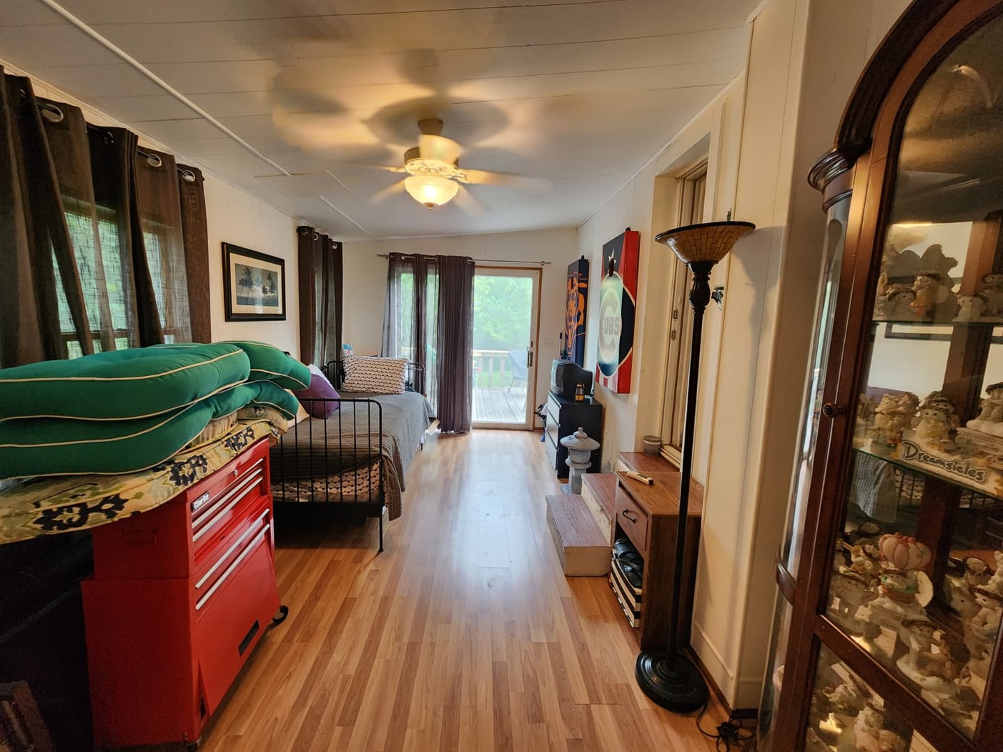 28-21 Woodhaven Sublette, IL 61367 - Photo 17 of 35 a living room with furniture and a flat screen tv