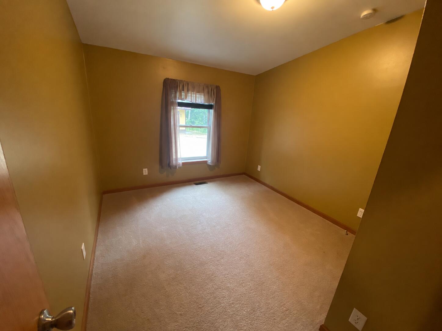 N7549 County Road West Holmen, WI 54636 - Photo 24 of 34 Bedroom 3w
