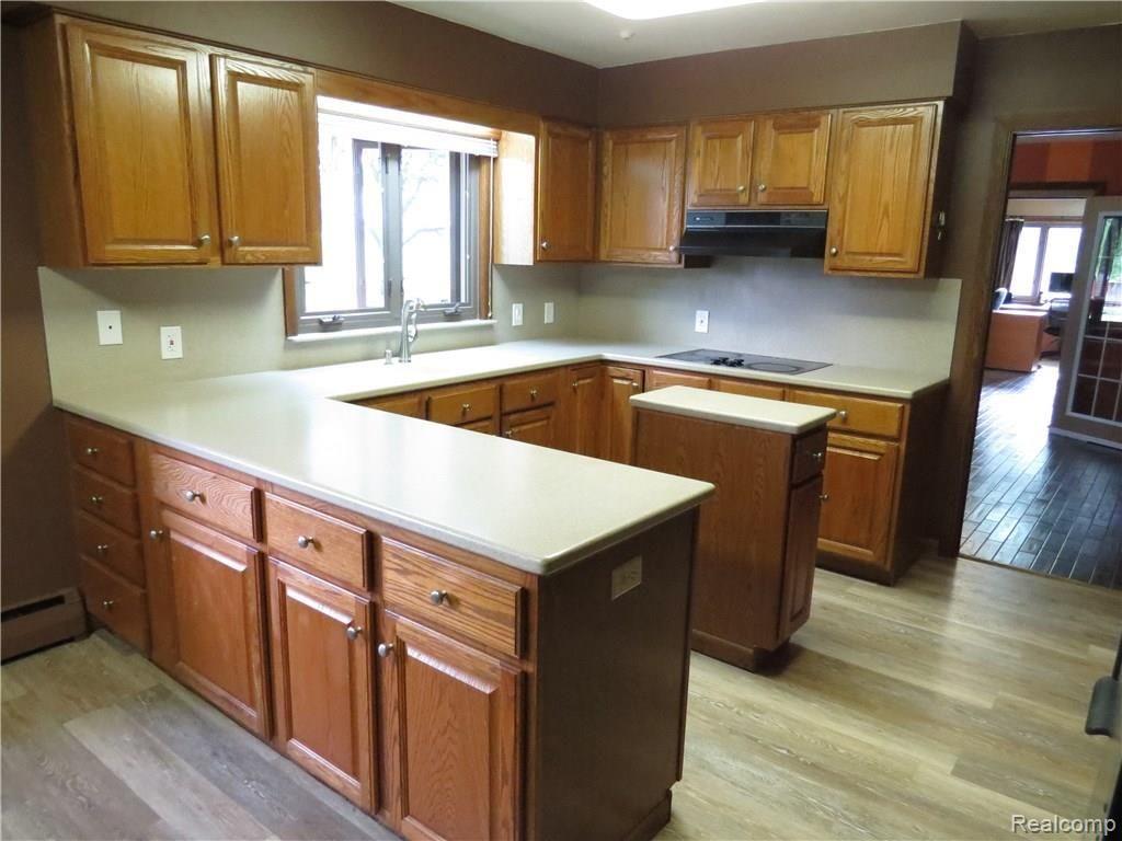 6075 Lahring Road Linden, MI 48451 - Photo 18 of 60 IMG_9067.JPG