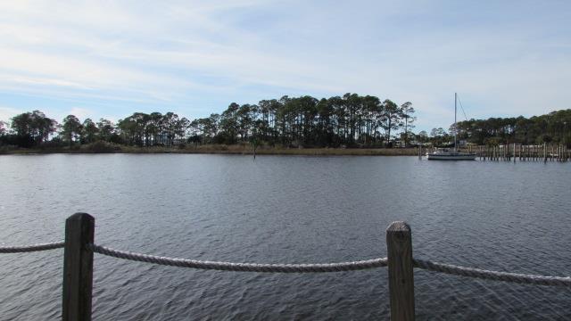831 Mariners Court Carrabelle, FL 32322 - Photo 5 of 10
