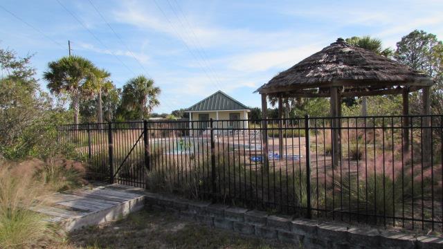 831 Mariners Court Carrabelle, FL 32322 - Photo 7 of 10