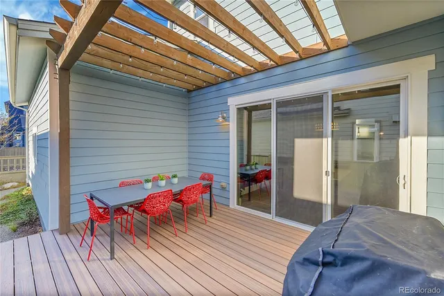 a outdoor space with sitting space