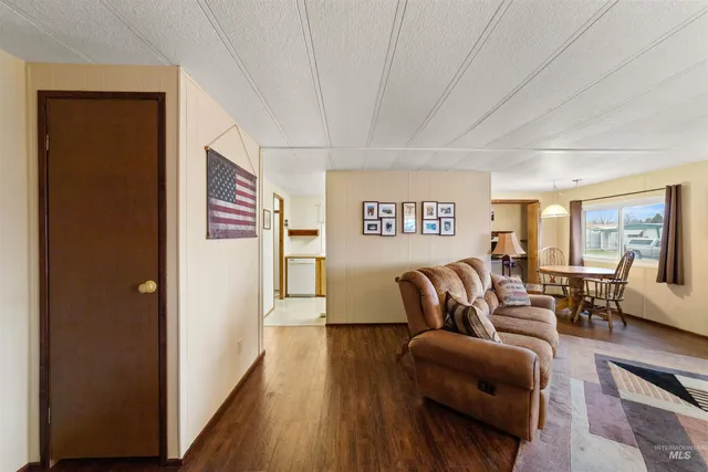 $102,000 | 260 Checola Circle, Boise, ID 83713