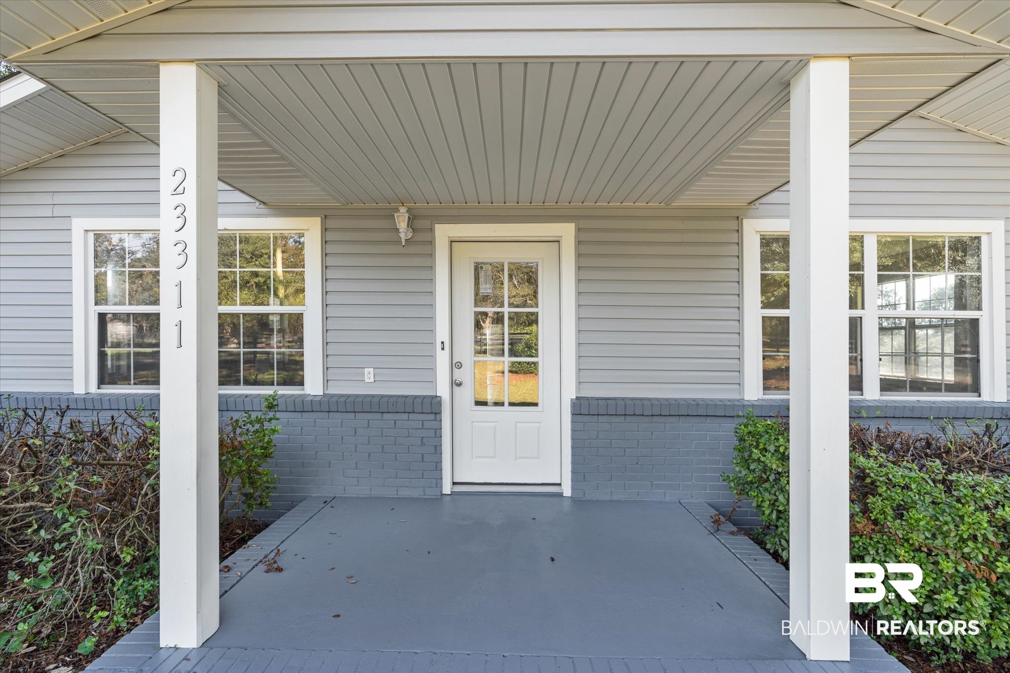 23311 Pate Road Robertsdale, AL 36567 - Photo 2 of 32