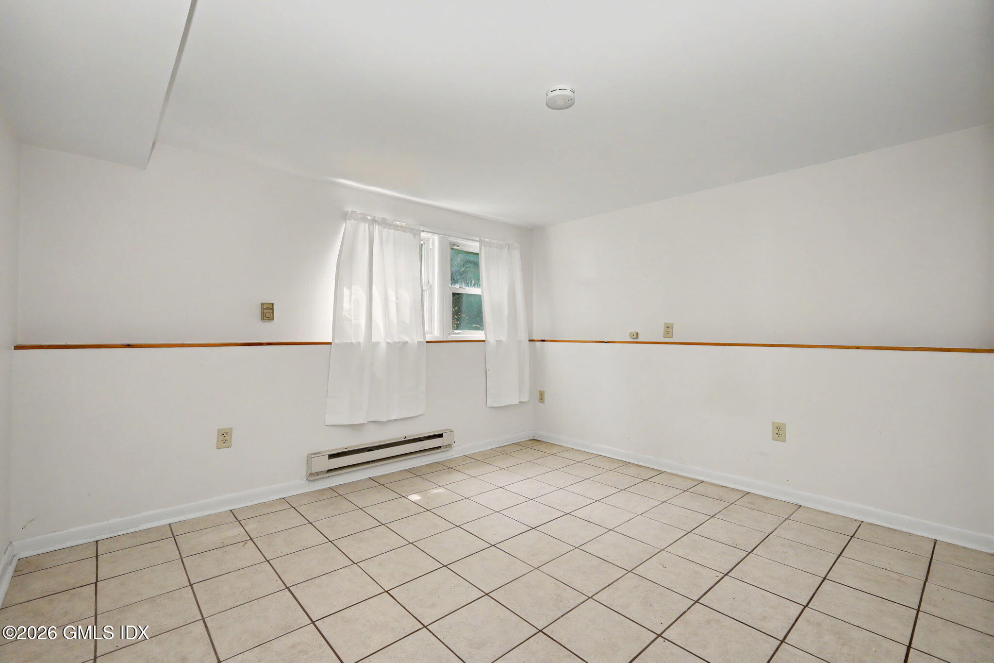29 Amherst Road Riverside, CT 06878 - Photo 6 of 43 6-web-or-mls-29-amherst-rd