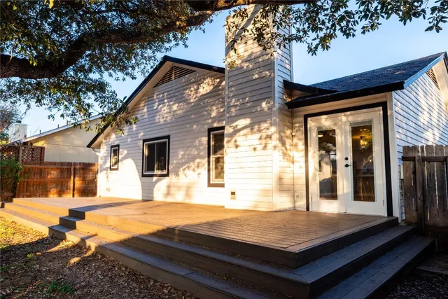 $2,500 | 9828 Briar Ridge Drive, Austin, TX 78748