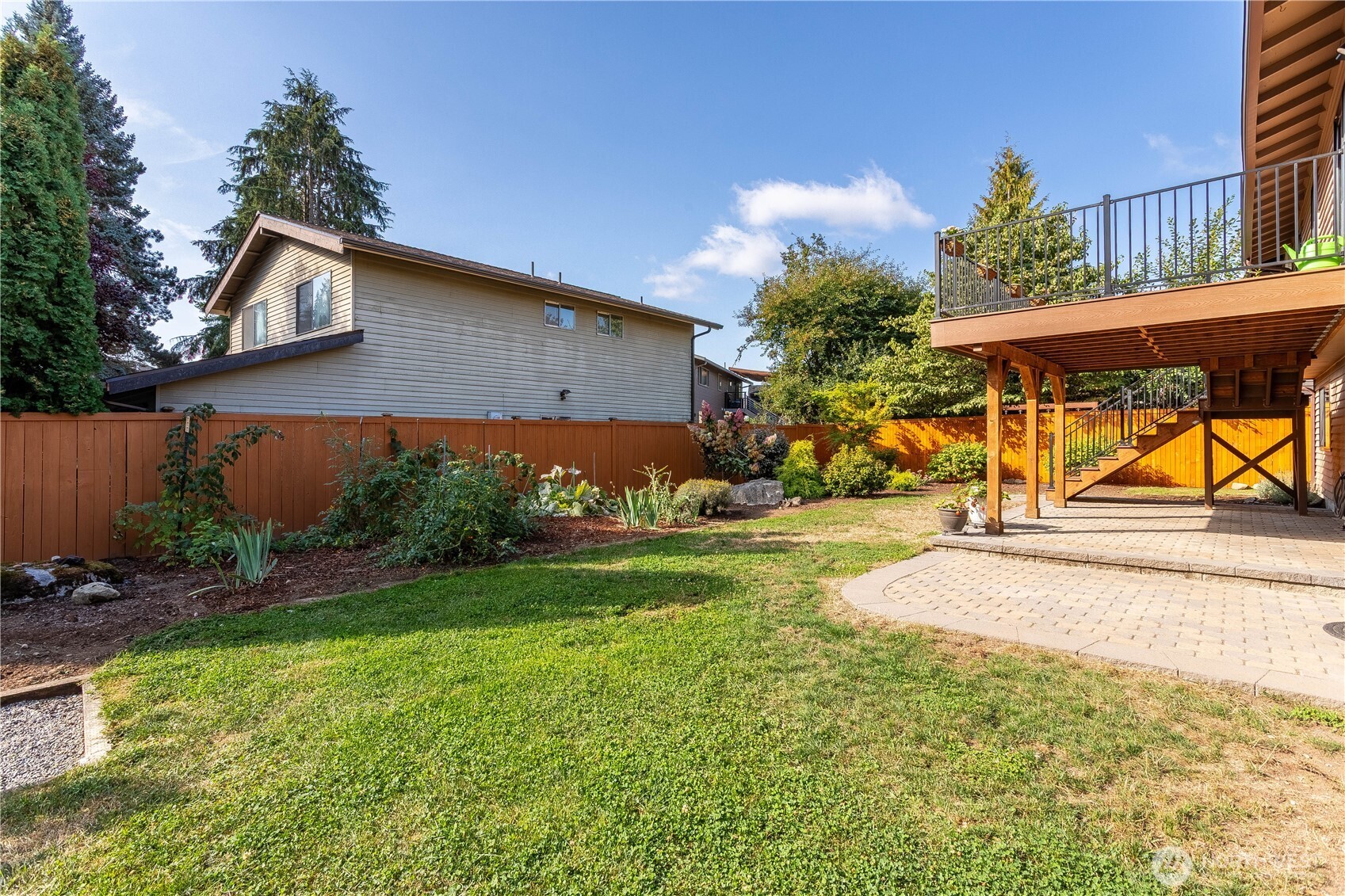 3327 Southeast 17th Street Renton, WA 98058 - Photo 35 of 38 Gallery Image 35