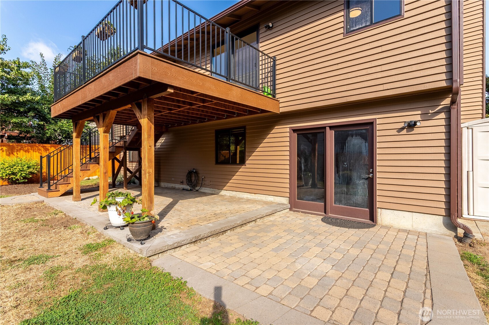 3327 Southeast 17th Street Renton, WA 98058 - Photo 37 of 38 Gallery Image 37