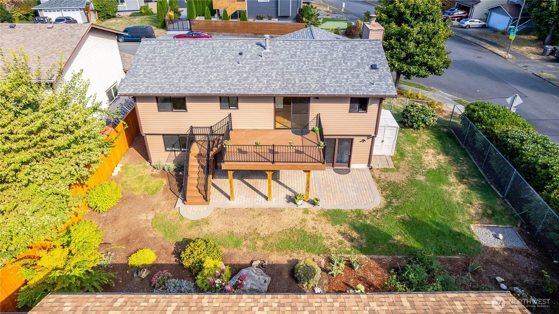 3327 Southeast 17th Street Renton, WA 98058 - Photo 38 of 38 Gallery Image 38