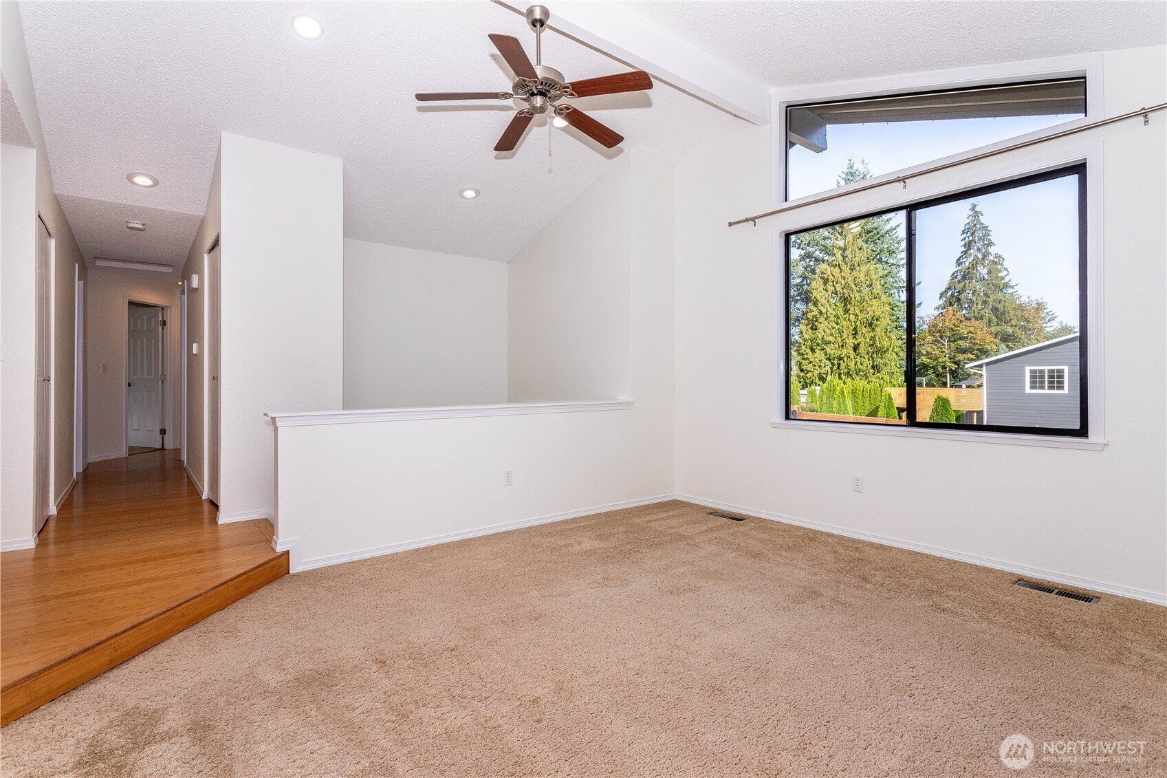 3327 Southeast 17th Street Renton, WA 98058 - Photo 9 of 38 Gallery Image 9